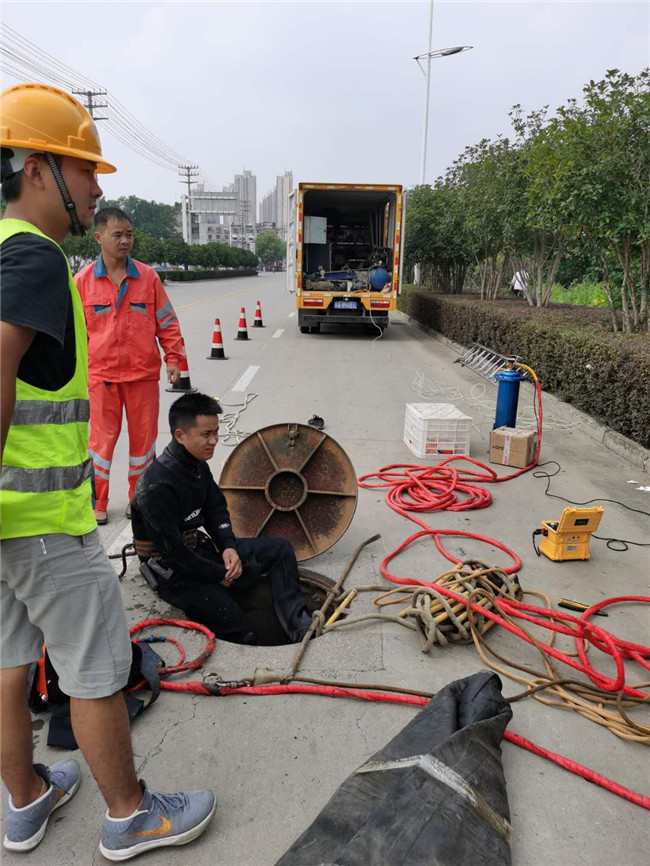 侨乡街道开发区翻衬法管道修复技术主要工序
