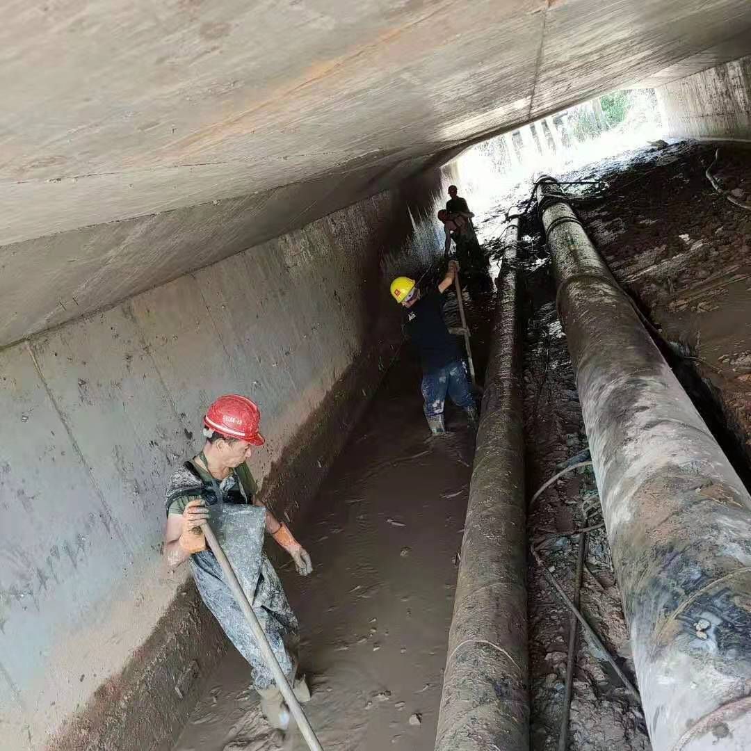 侨乡街道开发区工业管道清淤